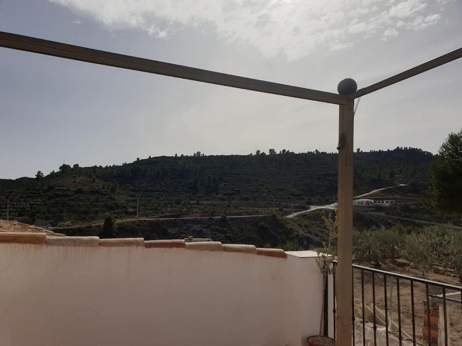 Casa Arriba Village House In Zarra المظهر الخارجي الصورة
