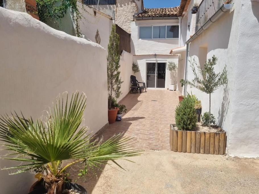 Casa Arriba Village House In Zarra المظهر الخارجي الصورة